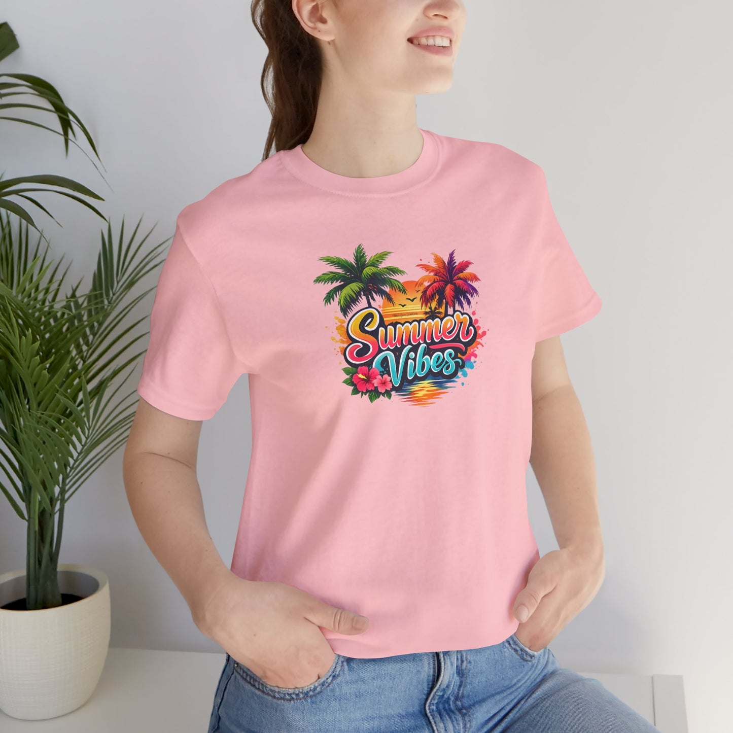 Summer Vibes T-Shirt – Tropical Palm Beach Tee